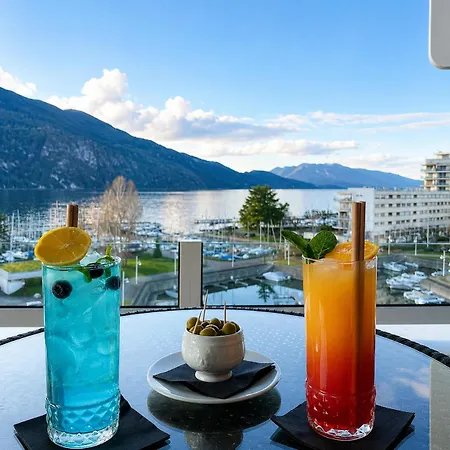 Logis & Marina D'adelphia 酒店 4*