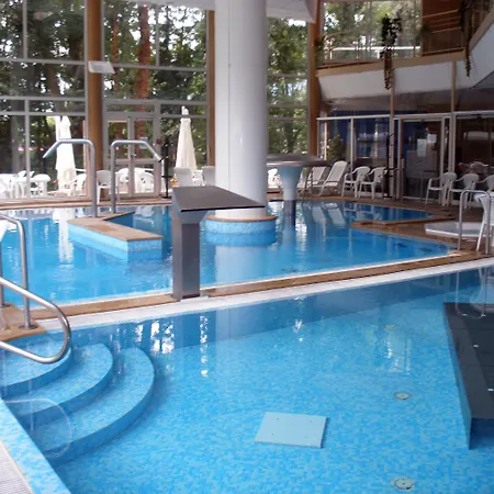 Logis Hôtel&spa Marina D'adelphia 4*