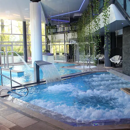 Logis Hôtel&spa Marina D'adelphia Hotel