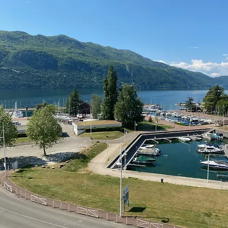 Logis Hôtel&spa Marina D'adelphia Hotel 4*