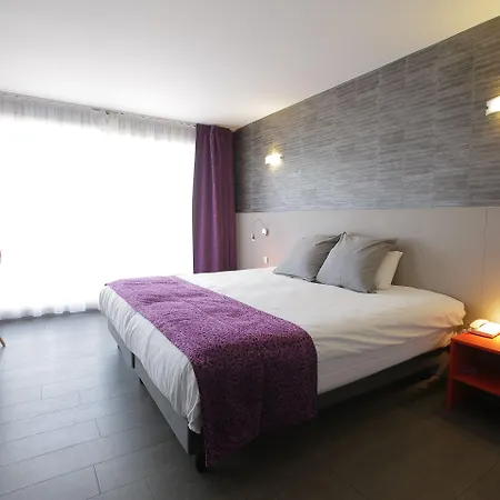 Logis Hôtel&spa Marina D'adelphia Hotel 4*