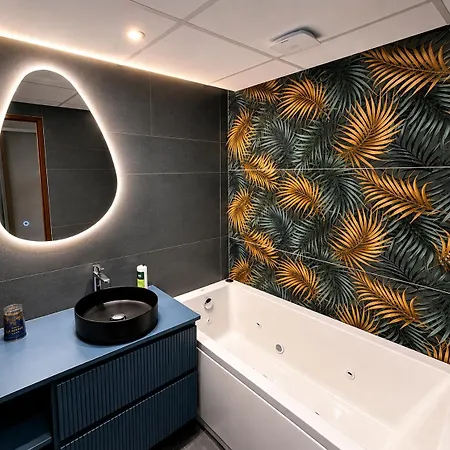 Logis Hôtel&spa Marina D'adelphia Hotel