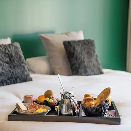 Hotel Logis Hôtel&spa Marina D'adelphia Aix-les-Bains