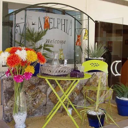 Logis Hôtel&spa Marina D'adelphia 4*